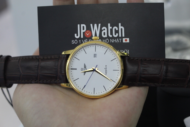 nét tinh tế của chiếc đồng hồ nam SR Watch SG1055.4602TE